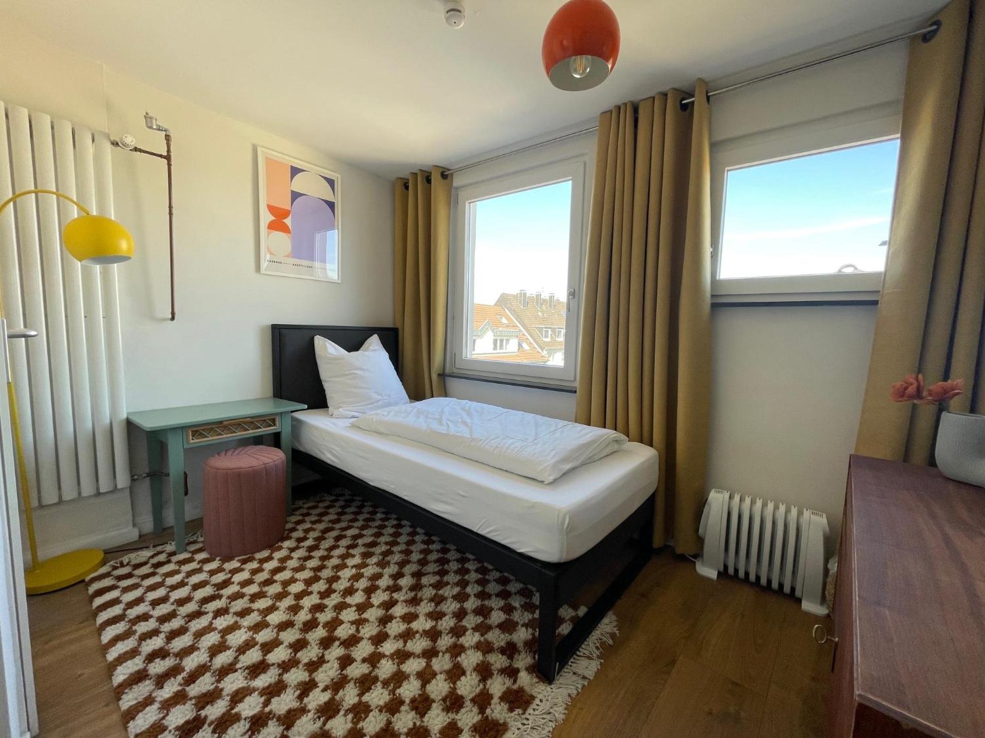 Weltempfaenger Backpacker Hostel โคโลญ ภายนอก รูปภาพ